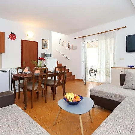 Ivo Holiday home *